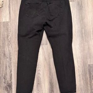 True Religion "Jennie" Black Mid-Rise Curvy‎ Skinny Jeans Size 34